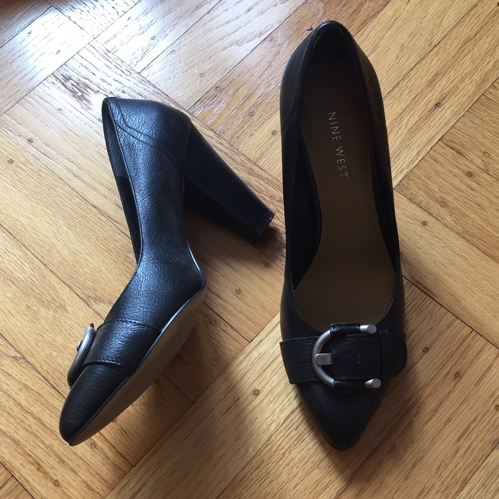 Nine West chunky heel black leather pumps heels